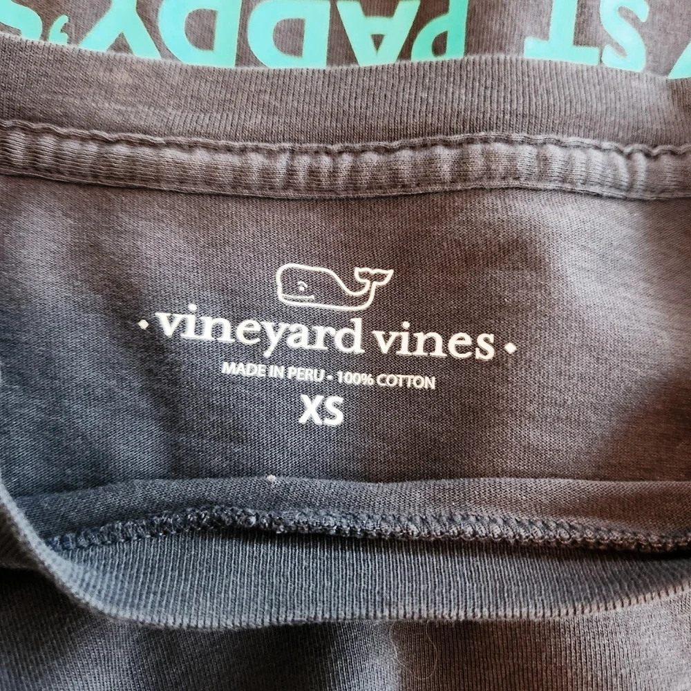 Vineyard Vines Happy St. Paddy's Day Long Sleeve Blue T-Shirt Men's Size XS - Picture 3 of 7